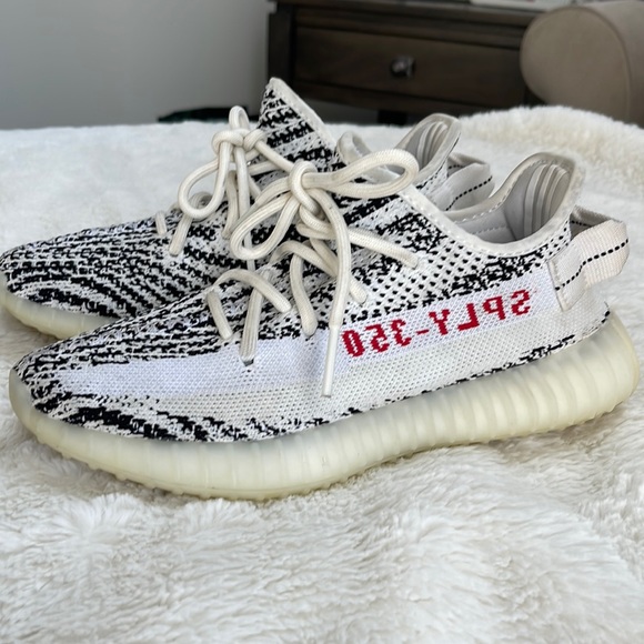 yeezy 35 zebra
